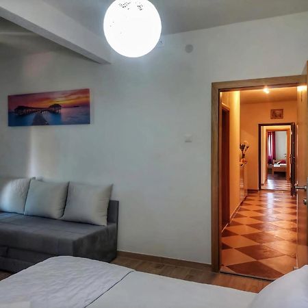 Vacation Home Keskic Velika Gata المظهر الخارجي الصورة