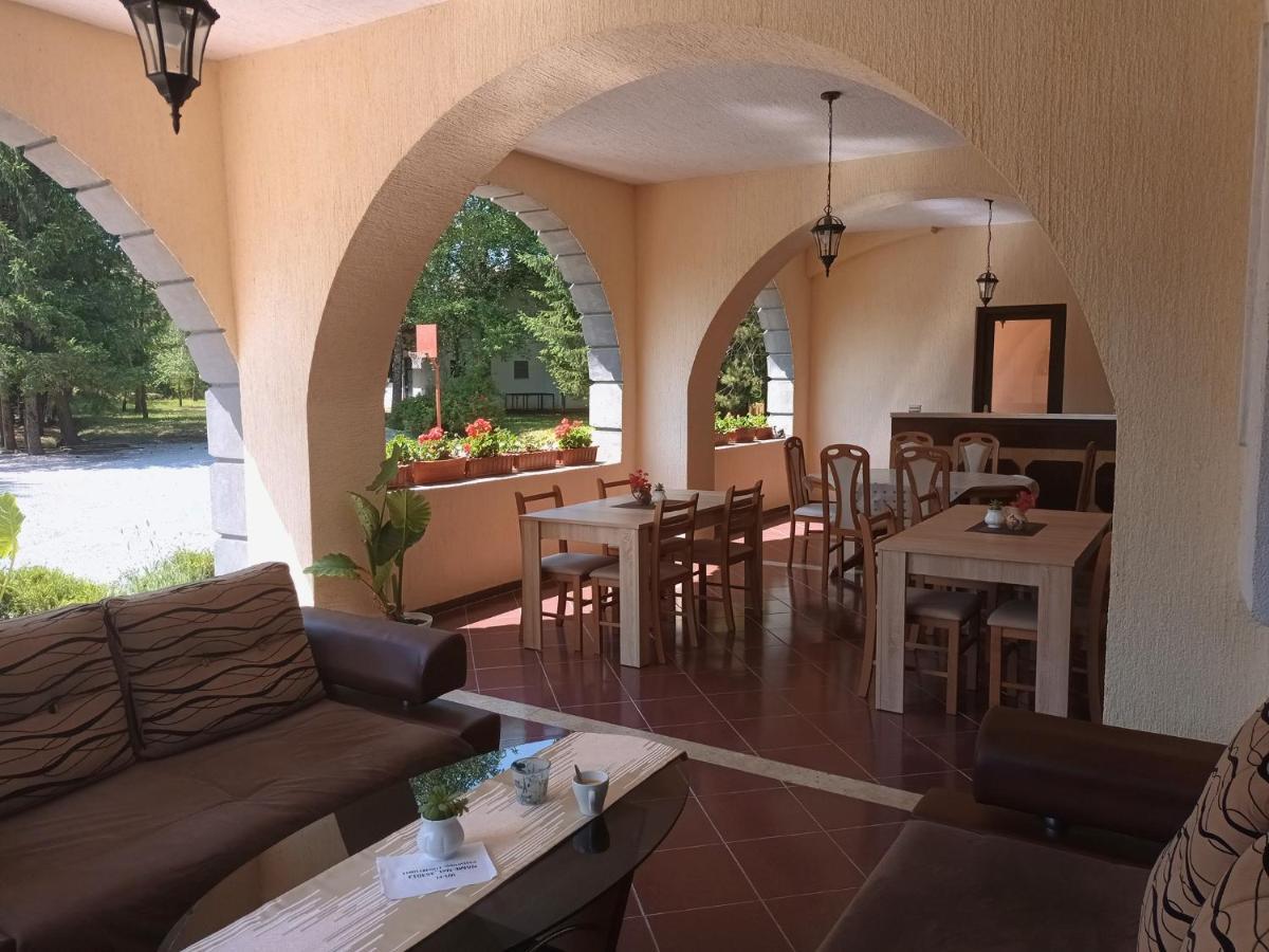 Vacation Home Keskic Velika Gata المظهر الخارجي الصورة