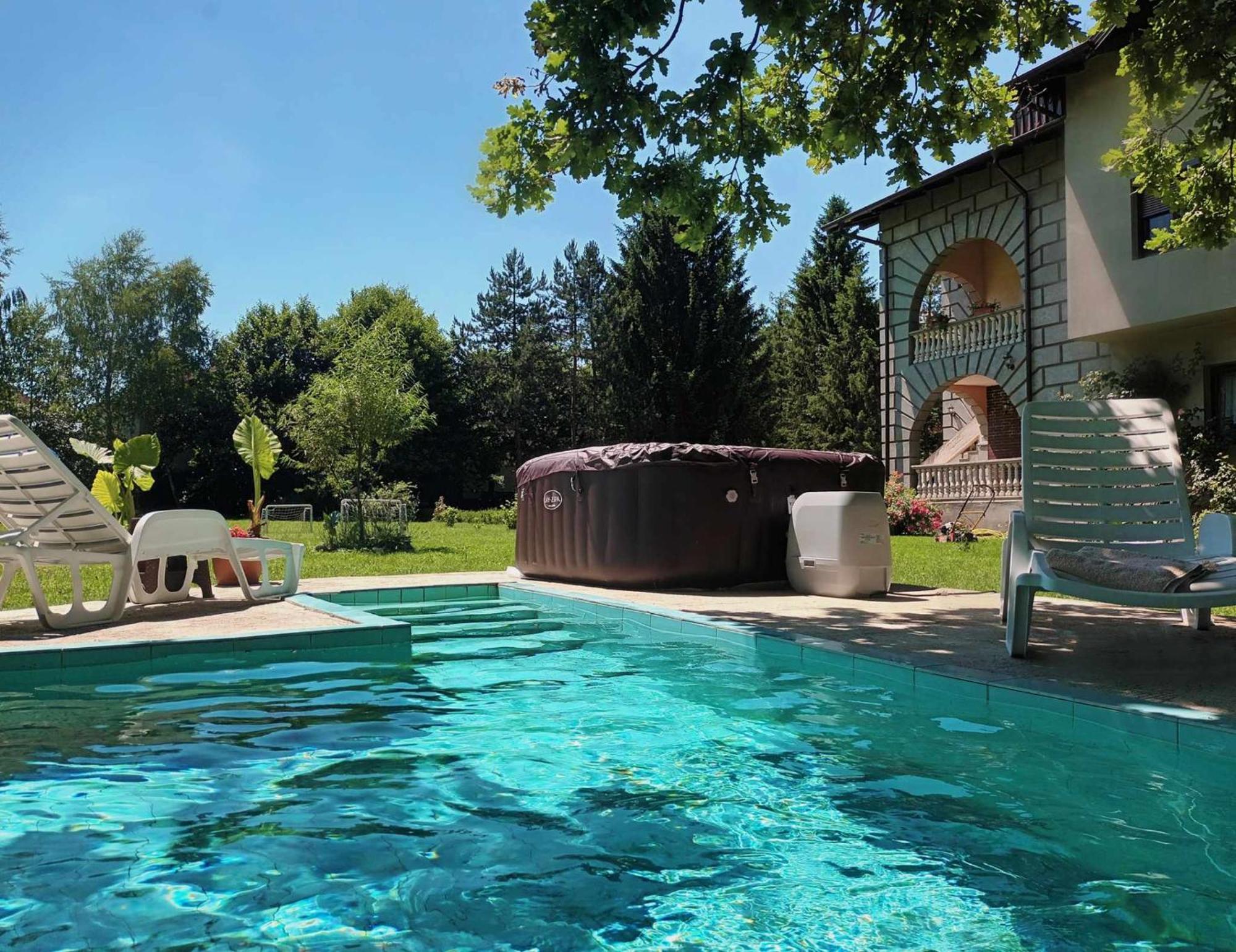 Vacation Home Keskic Velika Gata المظهر الخارجي الصورة