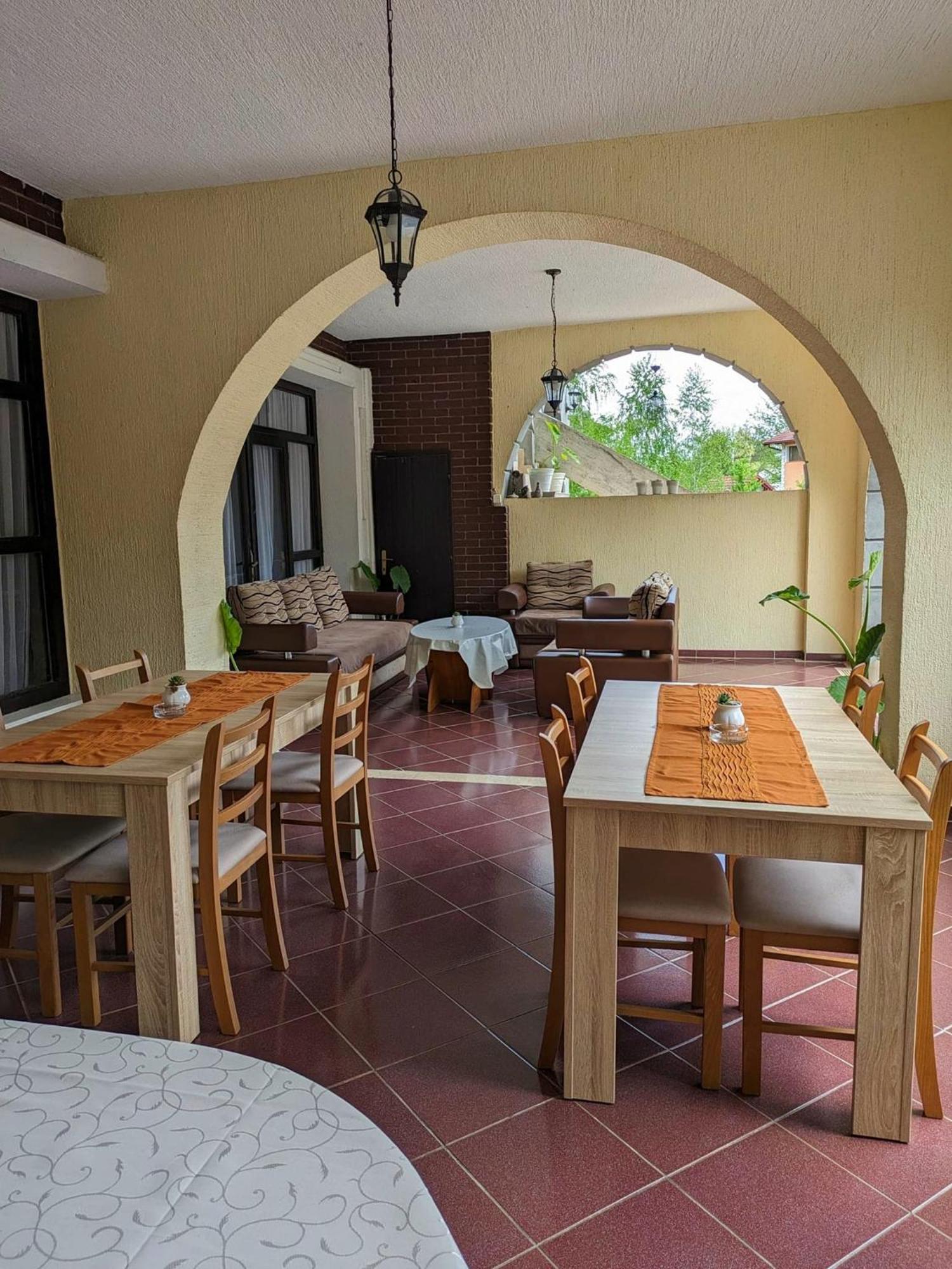 Vacation Home Keskic Velika Gata المظهر الخارجي الصورة